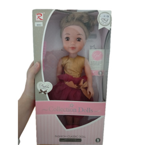 Outlet: Lutka Fashion Classic Doll - Image 1