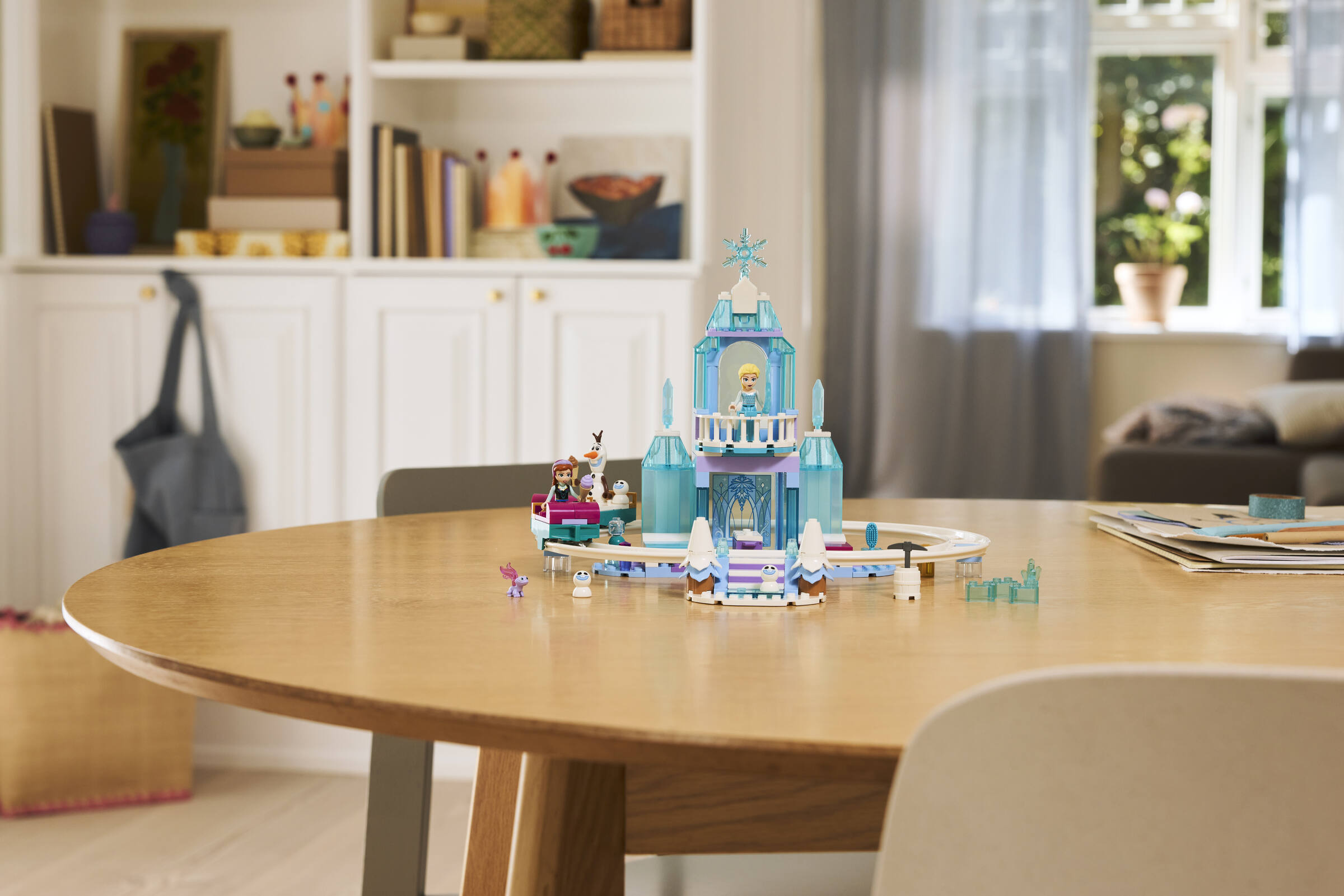 Lego Elsin Ledeni Dvorac 43281