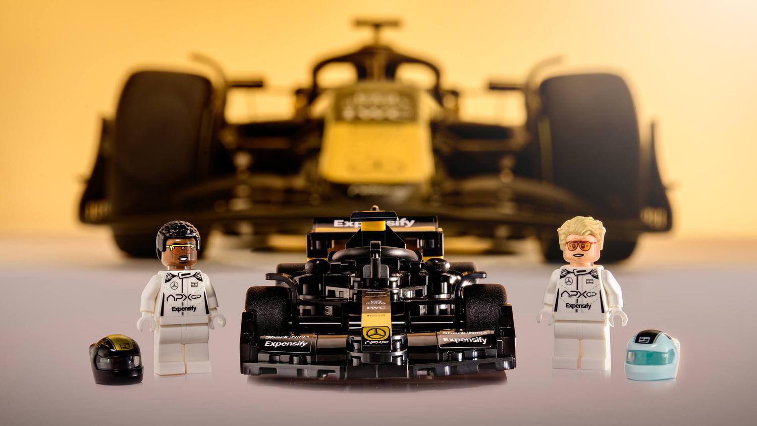 Lego Trkaći Auto Apxgp Tima Iz F1 Filma 77252