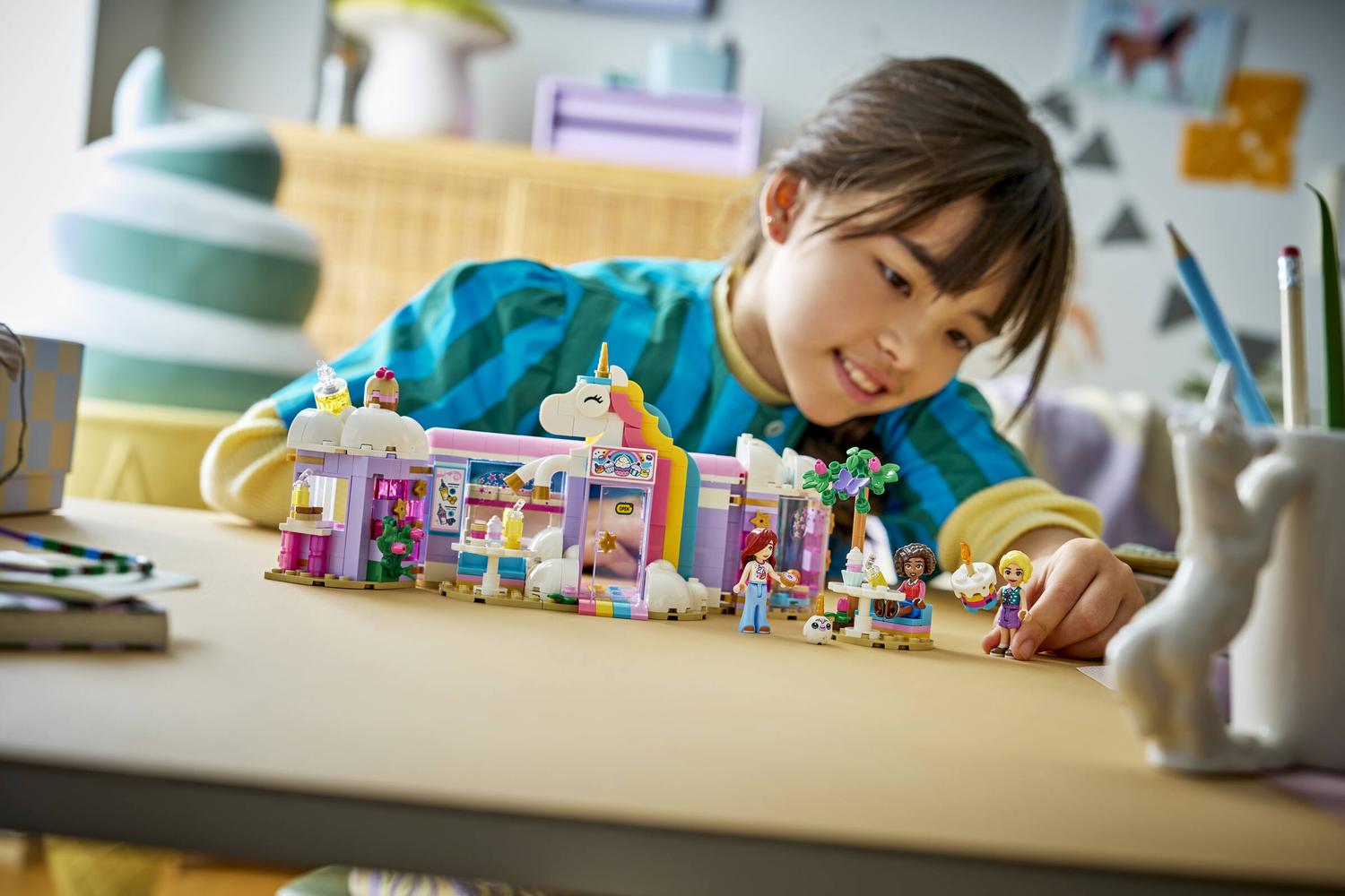 Lego Unicorn Dream Cafe 42684