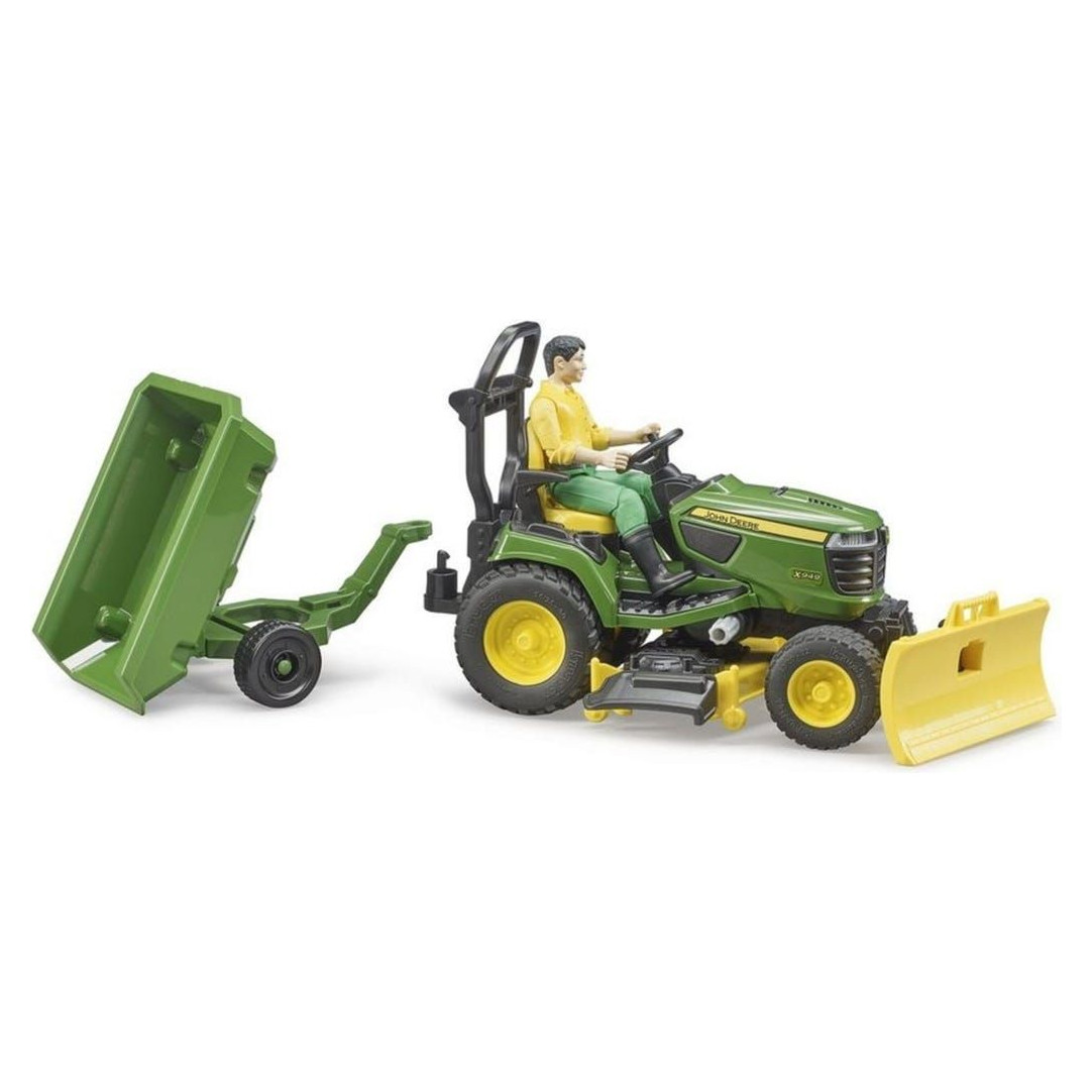 Kosilica s figuricom Bruder John Deere 62104