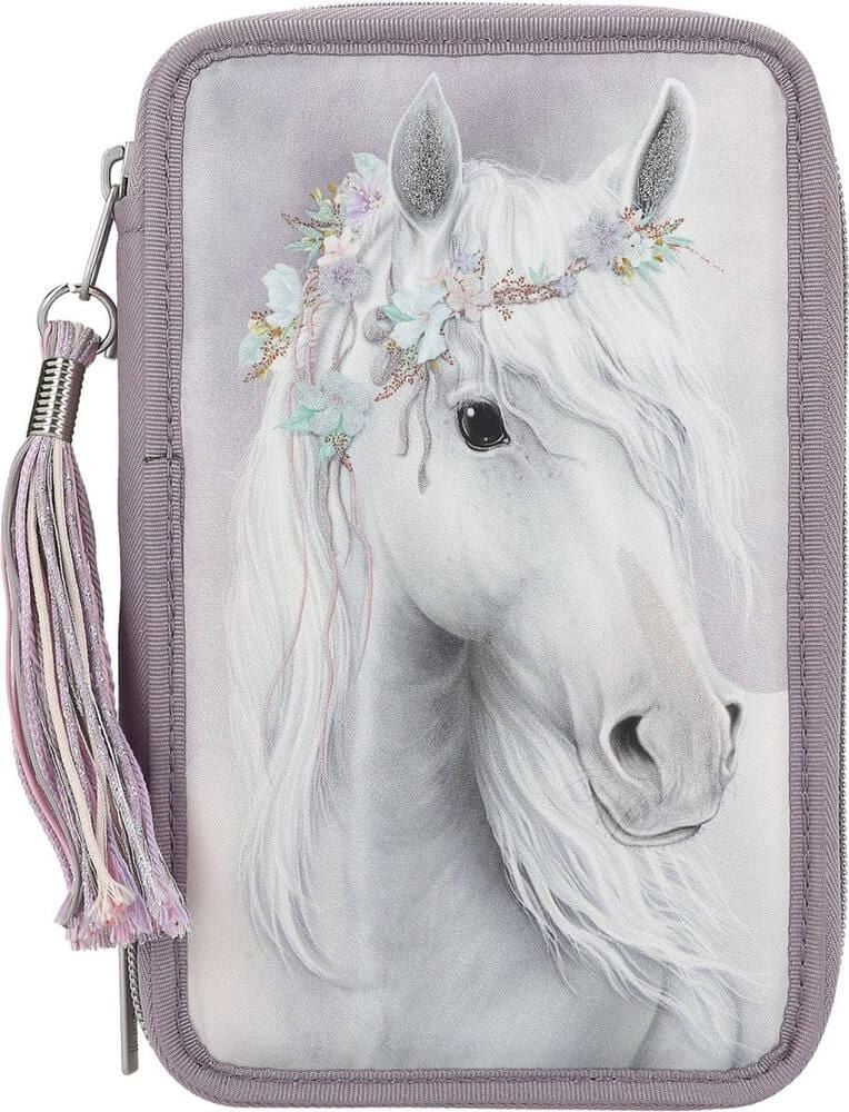 Miss Melody Pernica Na Tri Kata Napunjena Fantasy Horses