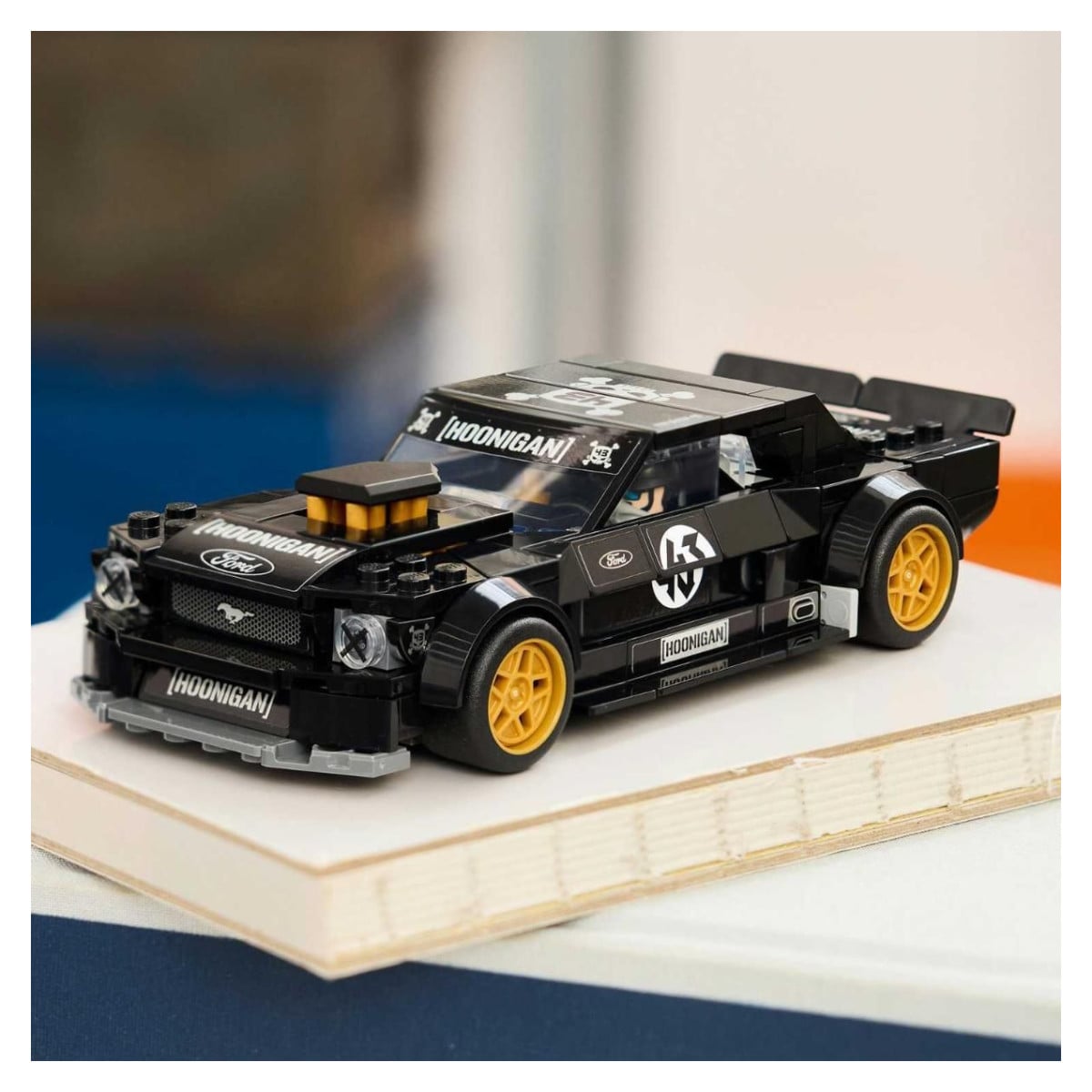 Set za slaganje LEGO Speed Champions Ken Block’s ’65 Ford Mustang Hoonicorn V1 77262