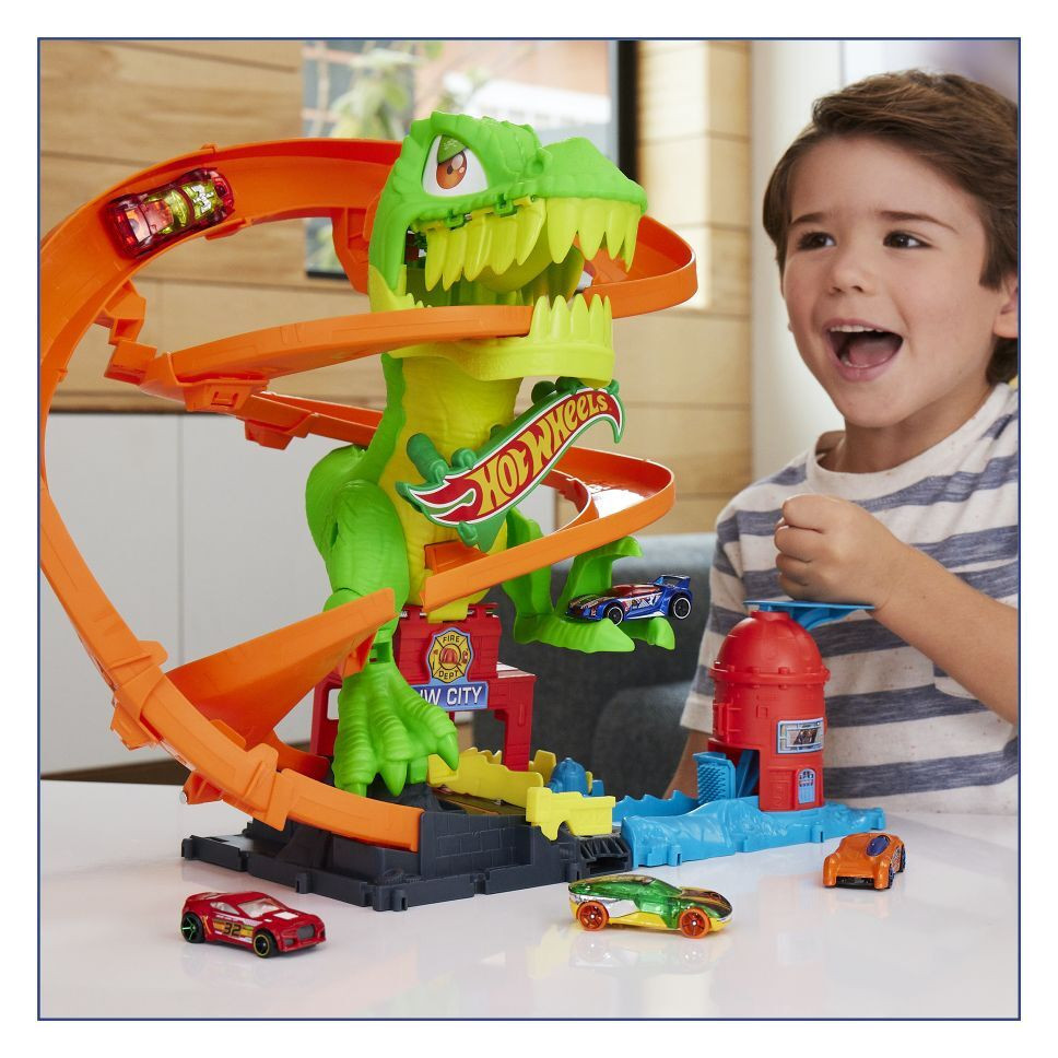 Hw City Set T-rex Napada Vatrogasci