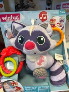 Outlet: Zvečka Winfun Swing And Shake Pal Rakun