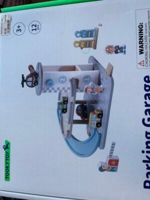 Outlet: Igračka Drvena Garaža Set 312596