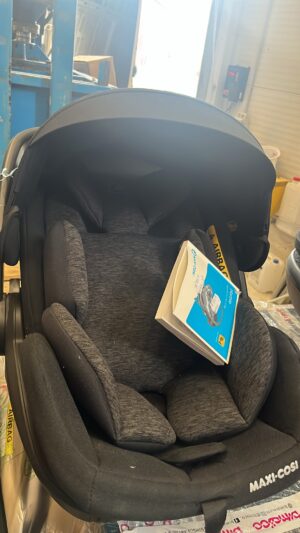 Outlet: Autosjedalica Maxi Cosi Marble essenblack